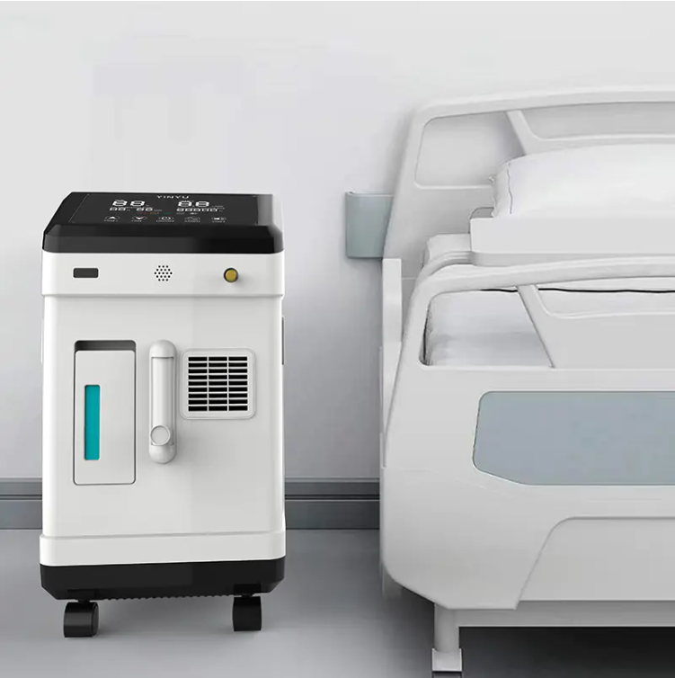 What are the precautions for using hospital oxygen concentrators?